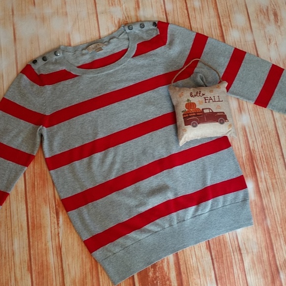 Ann Taylor loft Sweaters - Lightweight Loft sweater. Size M